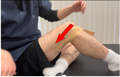 膝の裏が歩くと痛くなるのはなぜ！？痛みを改善するテーピング方法